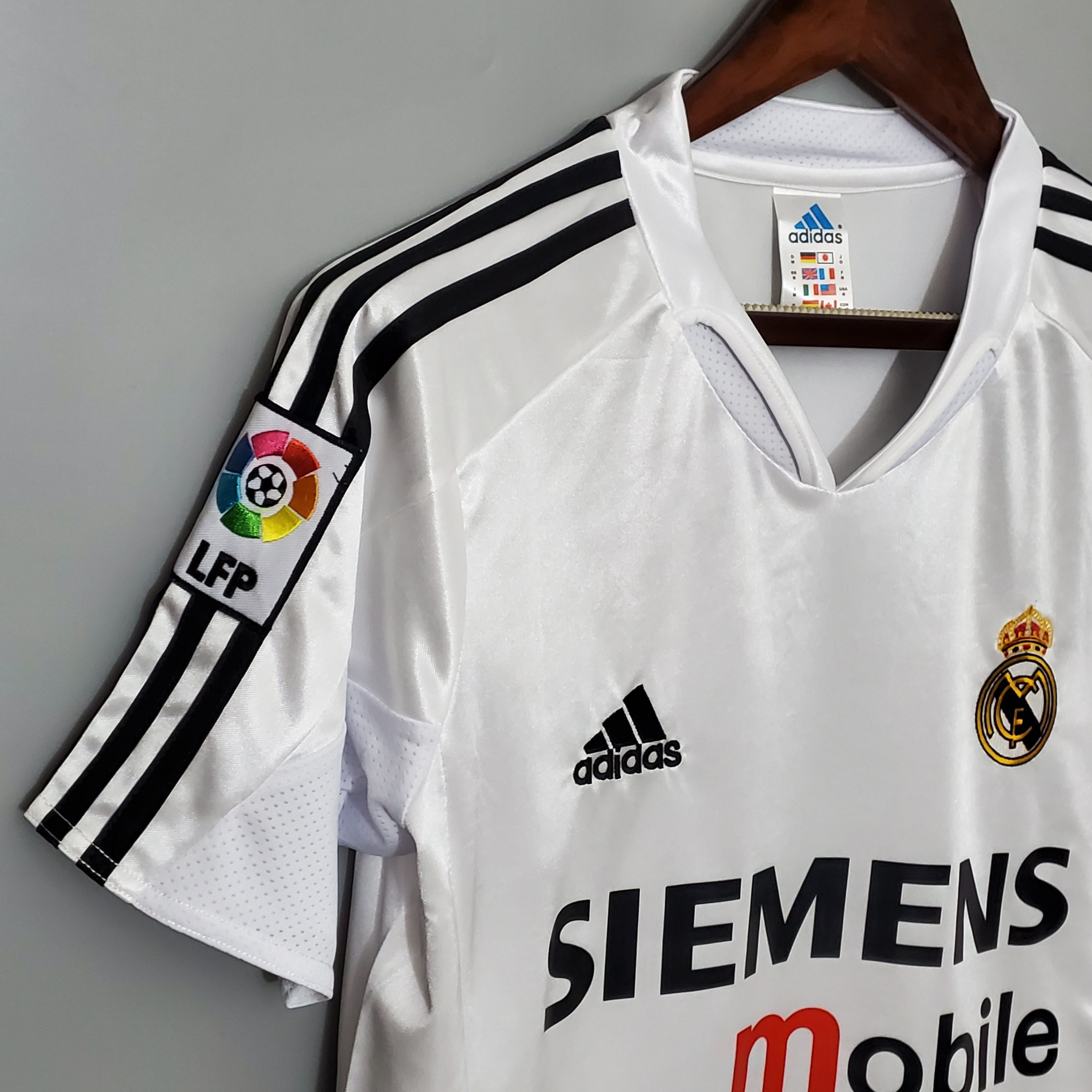 2004-05 - REAL MADRID HOME | RETRO