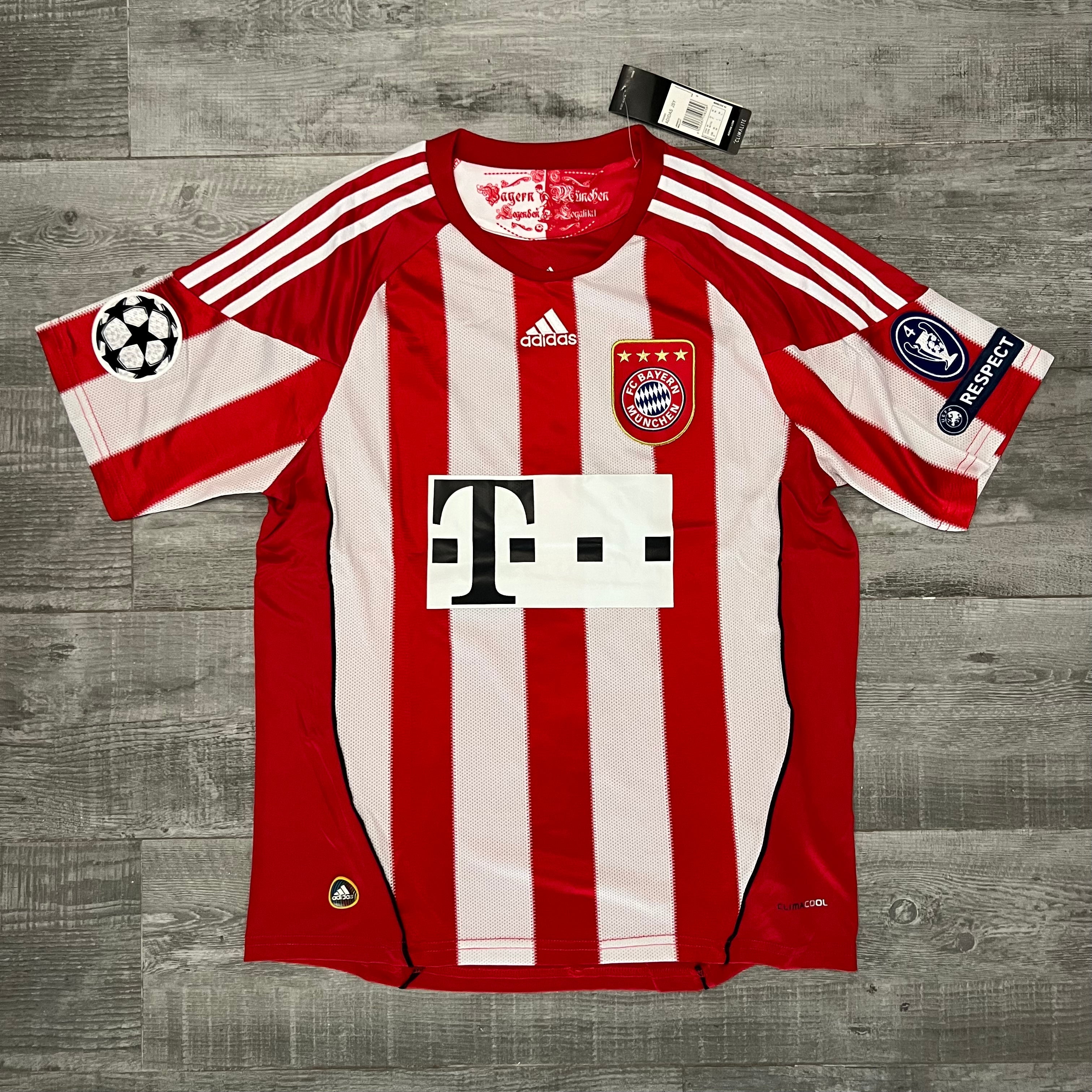 2010-11 - BAYERN MUNICH HOME | RETRO