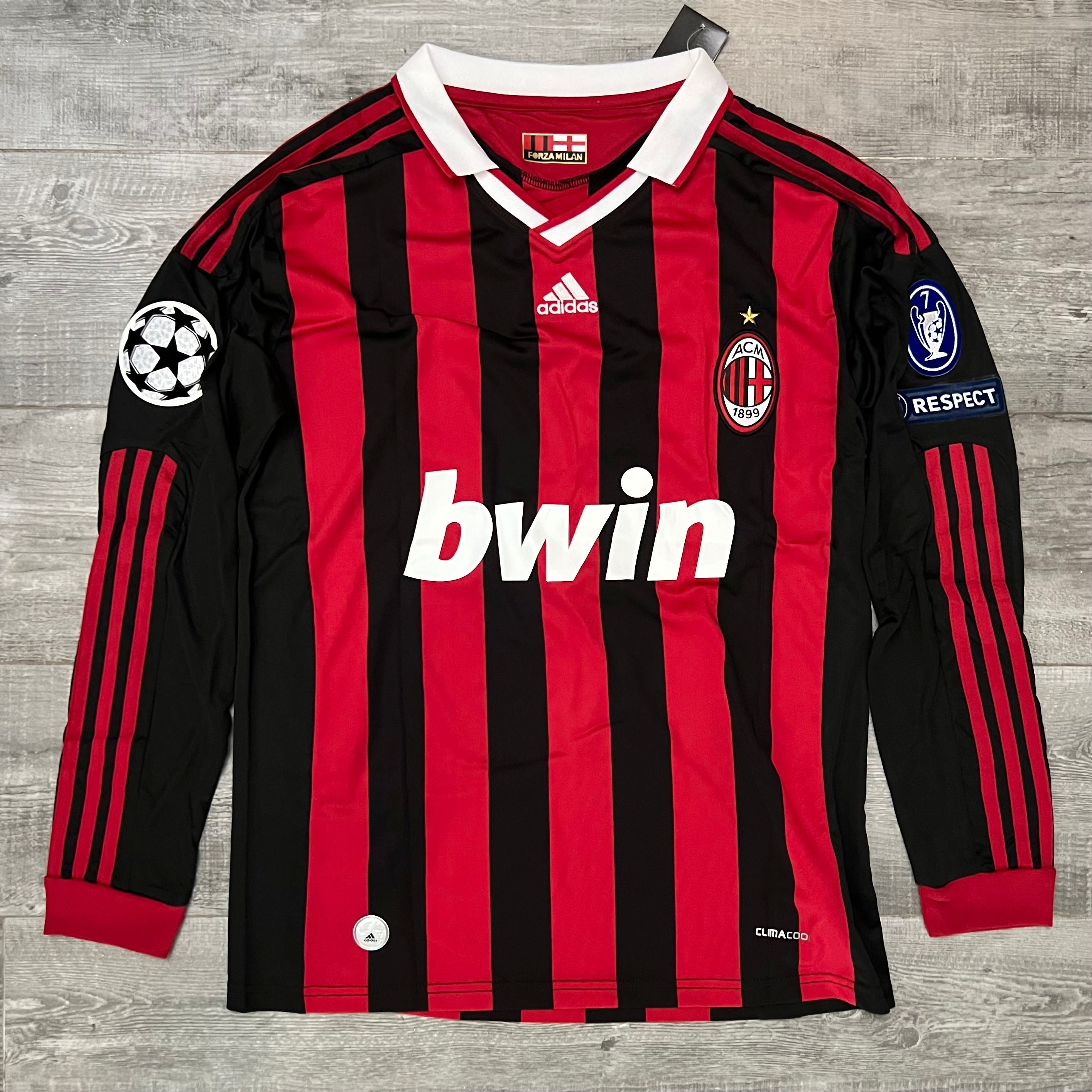 2009-10 - MILAN HOME | RETRO