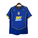 Retro Juventus 2004/05 Away Jersey